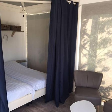 Safaritent Glamping Tent Nabij Sint Maartenszee Hotel Sint Maartensvlotbrug Exterior photo
